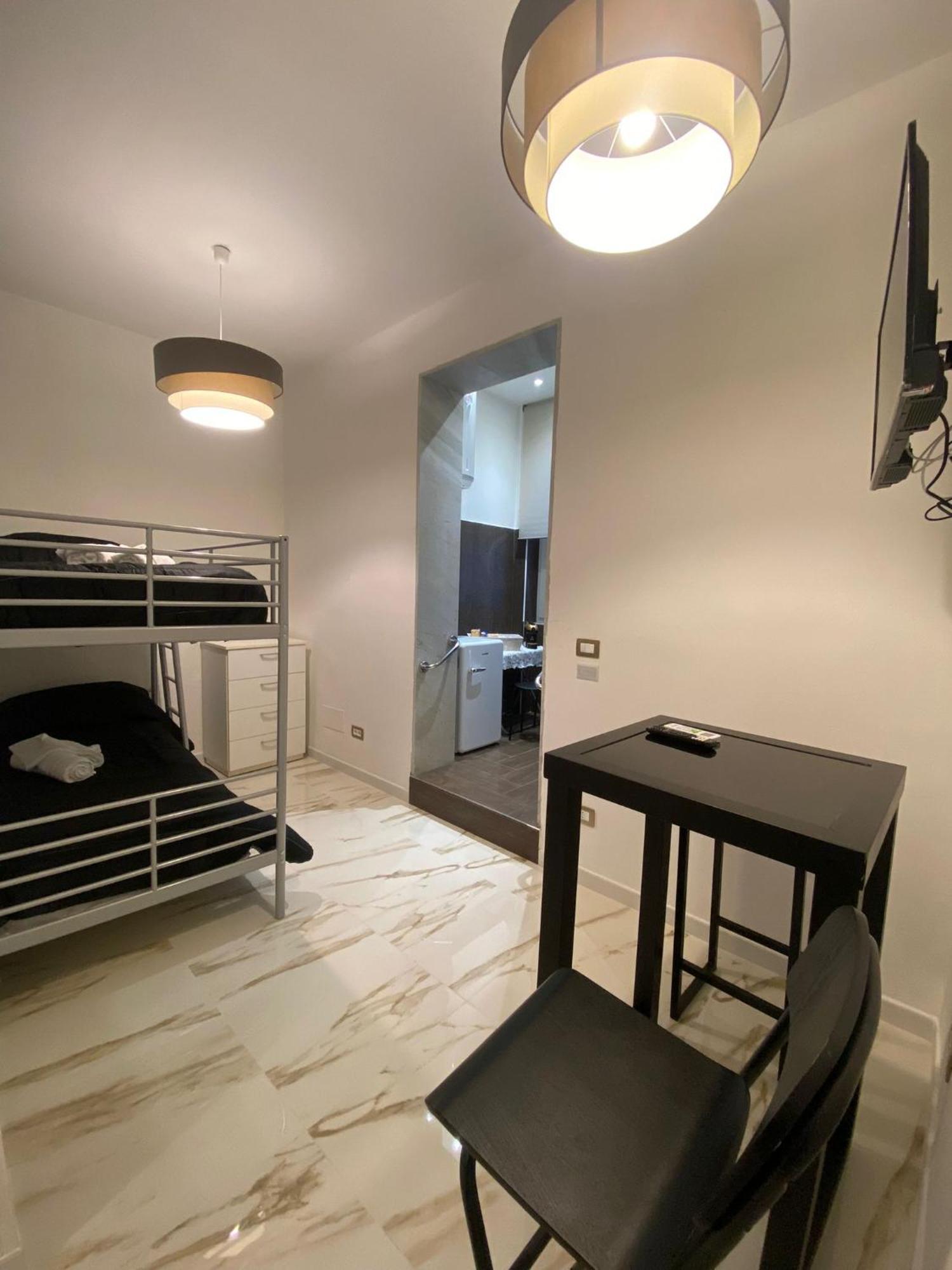 Mada'S Apartment Comfort 巴里 外观 照片