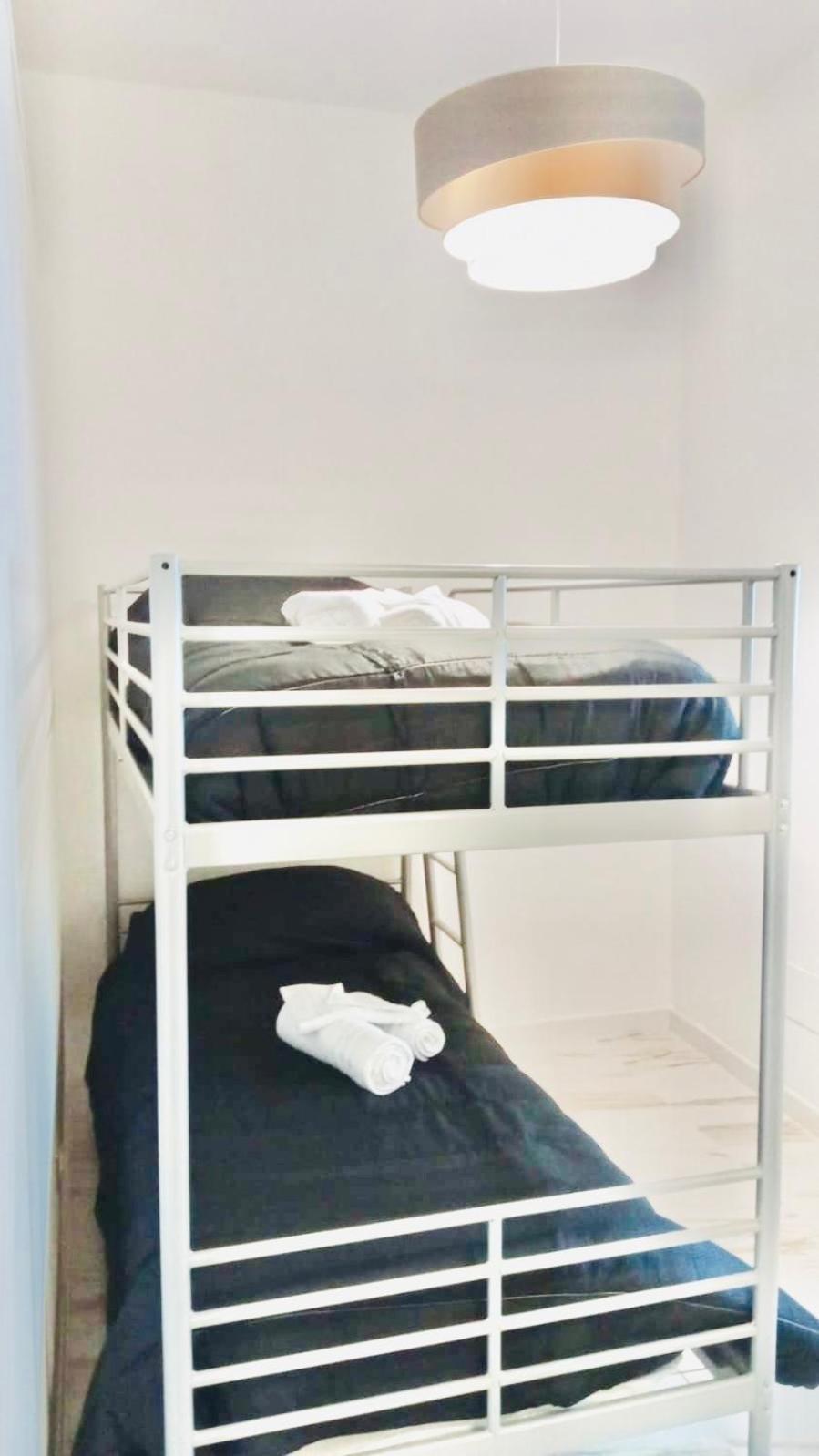 Mada'S Apartment Comfort 巴里 外观 照片