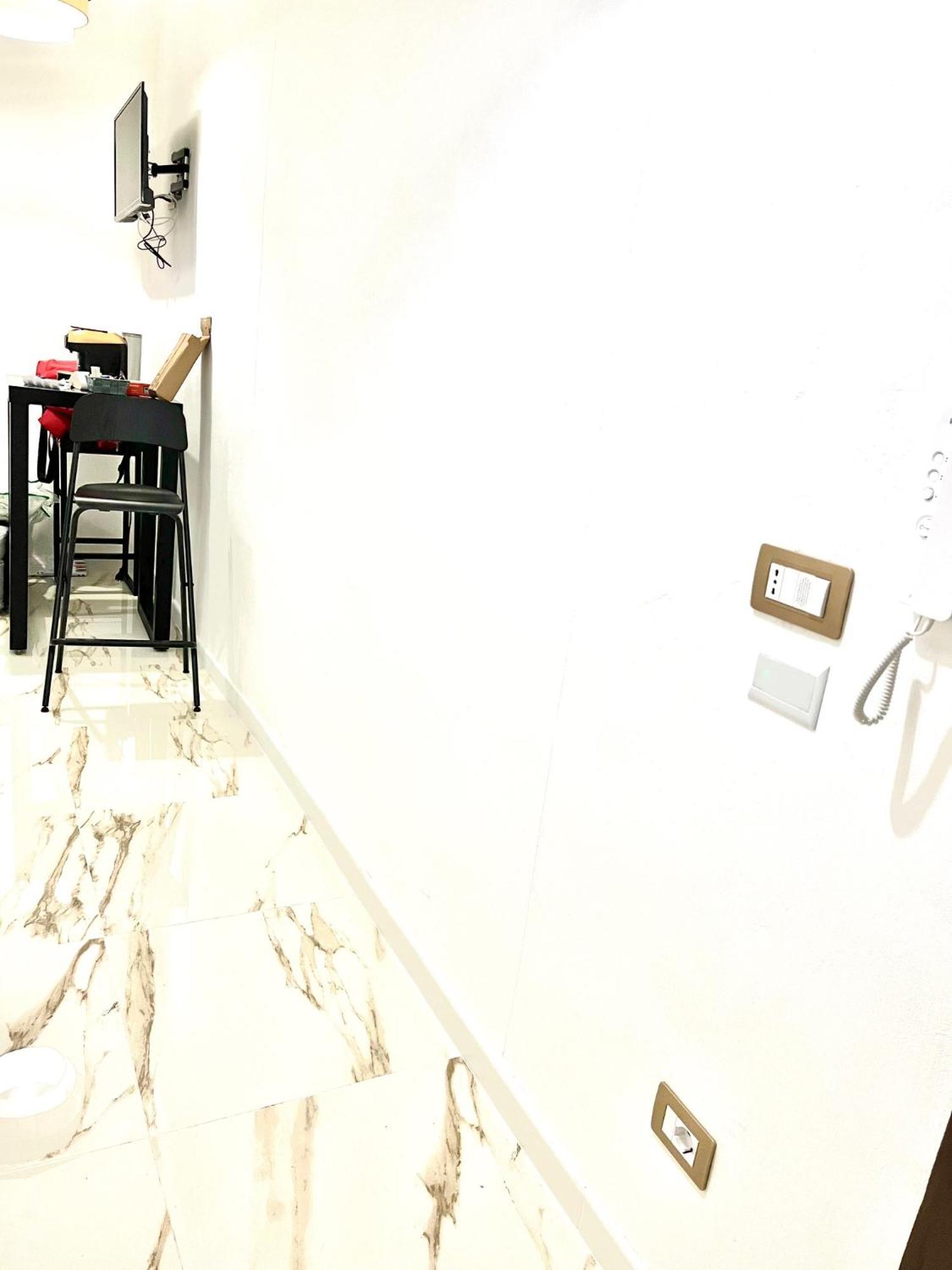 Mada'S Apartment Comfort 巴里 外观 照片